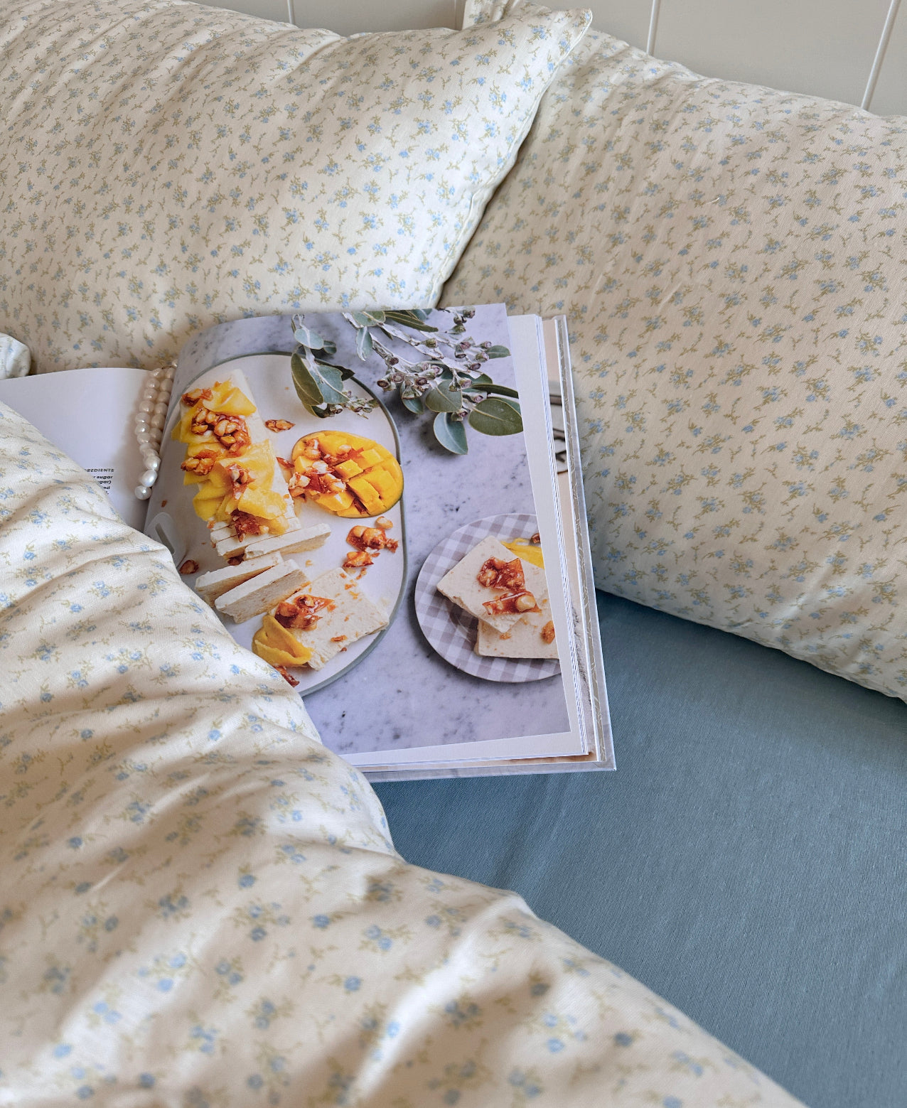Felicia Blue Cotton Muslin Duvet Cover Set