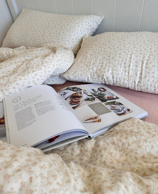 Magnolia Melody Cotton Muslin Duvet Cover Set